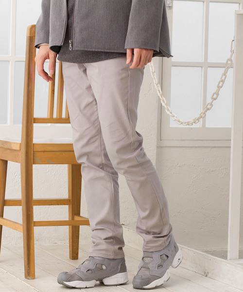 MONO-MART（モノマート）の「テーパードシルエットスキニーチノパンツ/ストレッチ生地（チノパンツ・メンズ・ブラック/グレー系その他/オリーブ/ライトベージュ/ブルー系その他/グレー系その他2/チャコール/ベージュ/ネイビー/オフホワイト/グレー/ブルー/ボルドー/ライトブルー・M/L/XL）」の15枚目の写真