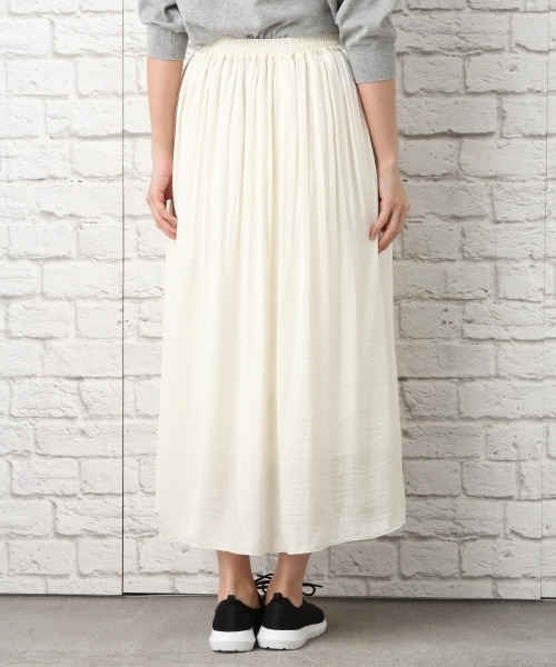 LEPSIM（レプシィム）の「サテンロングフレアスカート 740752（スカート・レディース・ホワイト/ブラウン/ダークネイビー・MEDIUM/LARGE）」の10枚目の写真