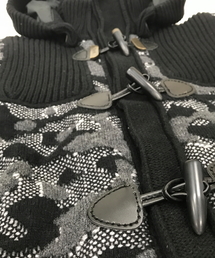 Bark バーク ダッフルコート ニット　カモフラ BARK（バーク）の「《BARK/バーク》カモフラジャガード ニットダッフル