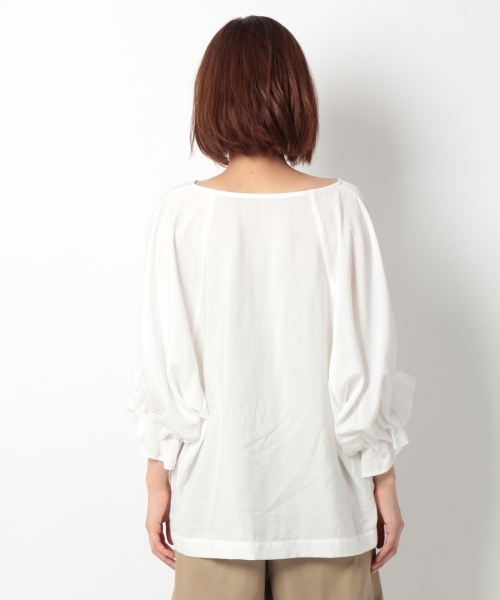 laboratory work（ラボラトリーワーク）の「袖ゴムタックブラウス（シャツ/ブラウス・レディース・オフホワイト/グリーン/ネイビー・MEDIUM）」の10枚目の写真