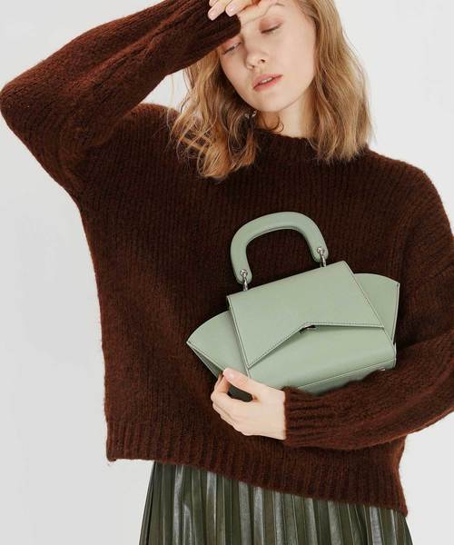 CHARLES & KEITH（チャールズ & キース）の「ジオメトリック