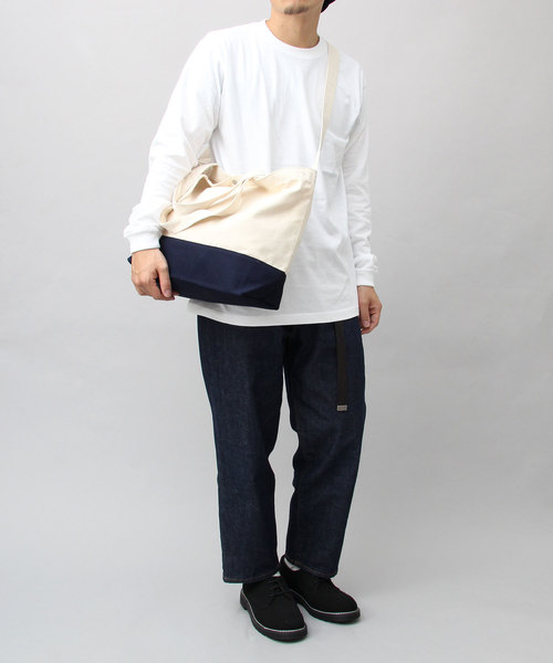 United Athle(ユナイテッドアスレ)の「【 United Athle / ユナイテッドアスレ 】 ヘヴィーキャンバス スイッチング トートバッグ / 2WAY(トートバッグ・メンズ・ブラック/ホワイト×レッド/ホワイト×ブラック/ホワイト×グレー/ホワイト×ネイビー/ナチュラル・FREE)」の21枚目の写真