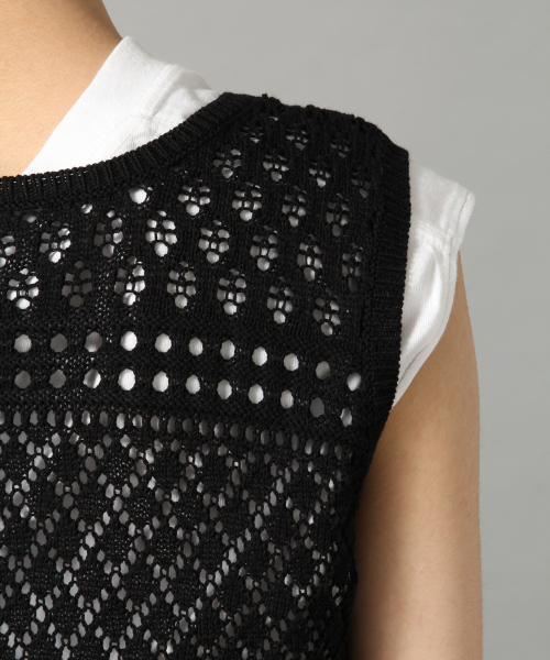 LOWRYS FARM(ローリーズファーム)の「カギバリノースリーブ 836044(ニット/セーター・レディース・アイボリー/ブラック/ブルー・FREE)」の11枚目の写真