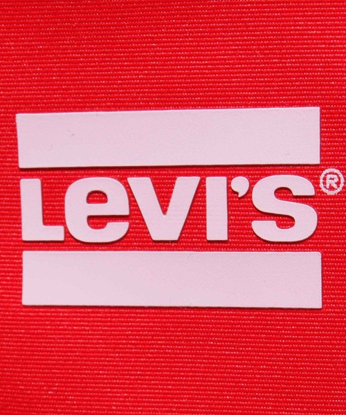 Levi's(リーバイス)の「カラーブロックボンバージャケット(ブルゾン・レディース・レッド・S/M/L/XL/XS)」の6枚目の写真