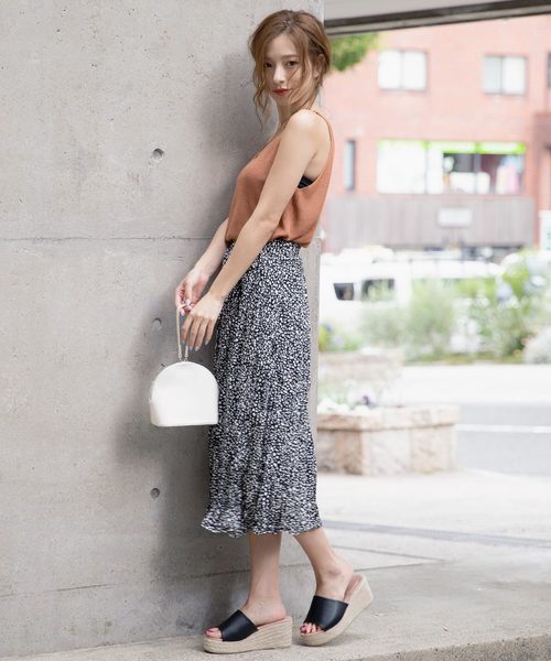 KOBE LETTUCE（コウベレタス）の「厚底ジュートウェッジサボサンダル（サンダル・レディース・キャメル/ブラック/ゴールド/シルバー・L/LL/M/S）」の14枚目の写真