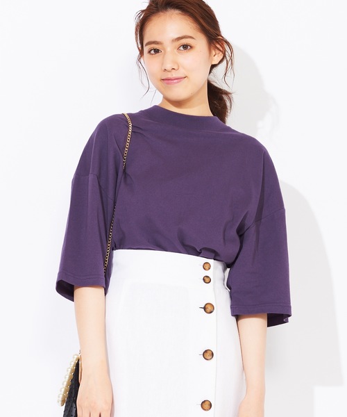 WEGO（ウィゴー）の「WEGO/USAコットンワイドハイネックTシャツ（Tシャツ/カットソー・レディース・パープル/グリーン/ライトベージュ/ダークオレンジ・FREE）」の3枚目の写真