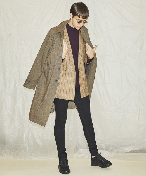 MAISON SPECIAL（メゾンスペシャル）の「【ZOZOTOWN限定】“驚愕のストレッチ” CALIK DENIM/カリクデニム ウルトラストレッチスーパースキニーデニムパンツ 【MAISON SPECIAL/メゾンスペシャル】（デニムパンツ・メンズ・ブラック・44/46/48）」の2枚目の写真