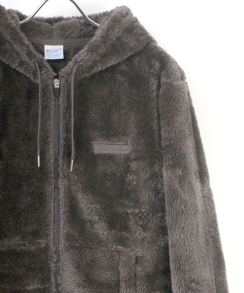 Champion(チャンピオン)の「Champion/チャンピオン シェルパフリース フルジップパーカー/ボアジャケット レディース メンズ ブルゾン(ブルゾン・メンズ・ブラック/ベージュ/ネイビー/チャコール/ブラウン・M/L/XL)」の3枚目の写真