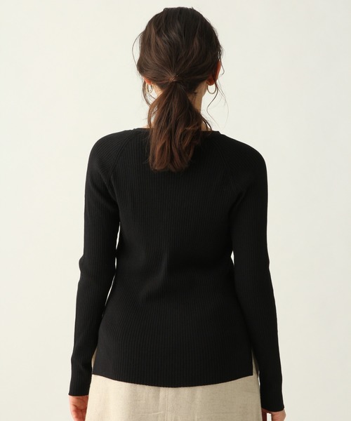 A part by（アパートバイ）の「14GCoAceリブVネックカーディガン 910306（カーディガン/ボレロ・レディース・ホワイト/ブラック/ブラウン/イエロー/グリーン・FREE）」の12枚目の写真