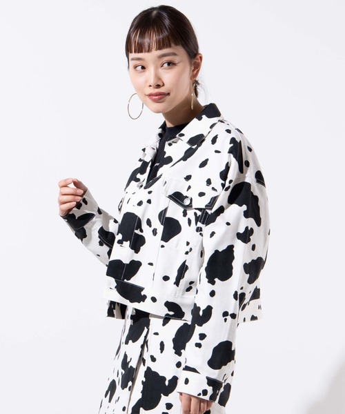 WEGO（ウィゴー）の「WEGO/【セットアップ対応商品】パターンショートジャケット（ブルゾン・レディース・ブラック/アニマル/ブラック系その他2・FREE）」の3枚目の写真