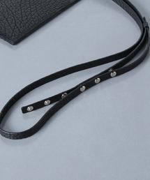 LEMAIRE ルメール　レザーブラックネックポーチ LEMAIRE（ルメール）の「＜LEMAIRE（ルメール）＞ ネック ポーチ
