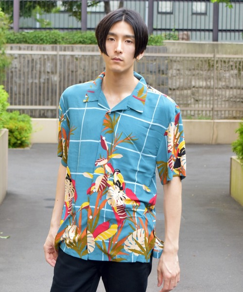 VIBGYOR（ヴィブジョー）の「VIBGYOR Select/リーフアロハオープン半袖シャツ(FL)（シャツ/ブラウス・メンズ・ホワイト/ブラック/ベージュ/ターコイズブルー・MEDIUM/LARGE/X-LARGE）」の7枚目の写真