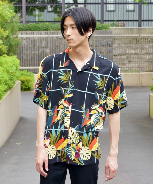 VIBGYOR（ヴィブジョー）の「VIBGYOR Select/リーフアロハオープン半袖シャツ(FL)（シャツ/ブラウス・メンズ・ホワイト/ブラック/ベージュ/ターコイズブルー・MEDIUM/LARGE/X-LARGE）」の5枚目の写真