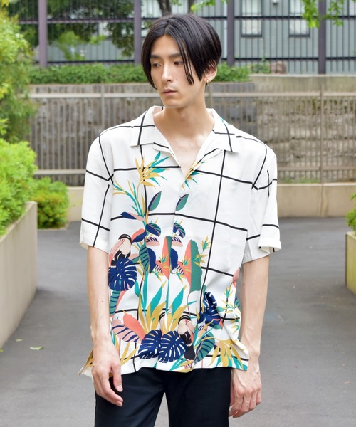 VIBGYOR（ヴィブジョー）の「VIBGYOR Select/リーフアロハオープン半袖シャツ(FL)（シャツ/ブラウス・メンズ・ホワイト/ブラック/ベージュ/ターコイズブルー・MEDIUM/LARGE/X-LARGE）」の16枚目の写真