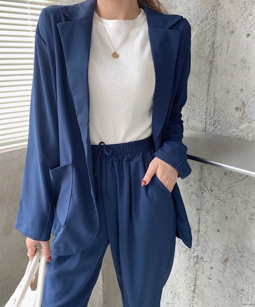 Girly Doll（ガーリードール）の「ジャケットパンツセットアップ（セットアップ・レディース・ブラック/ベージュ/モカ/ネイビー・FREE）」の4枚目の写真