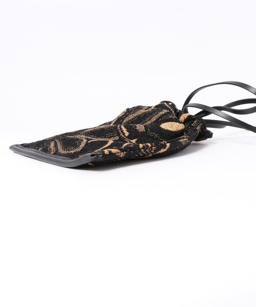 TODAYFUL（トゥデイフル）の「レザー×ジャガードポシェット（ショルダーバッグ・レディース・ブラック/アイボリー・FREE）」の3枚目の写真