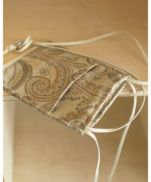 TODAYFUL（トゥデイフル）の「レザー×ジャガードポシェット（ショルダーバッグ・レディース・ブラック/アイボリー・FREE）」の10枚目の写真