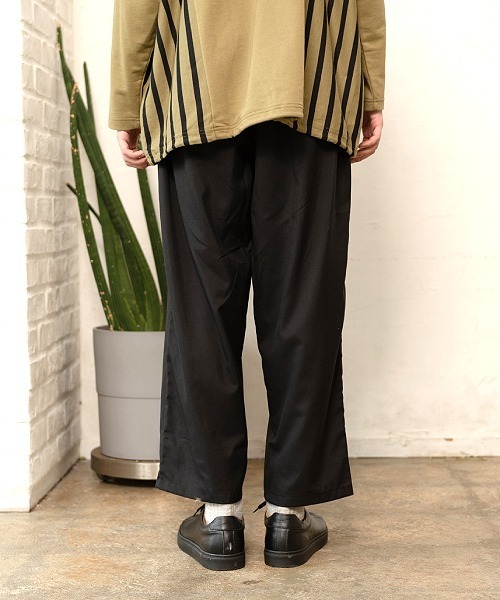 UP START（アップスタート）の「ワイドテーパードパンツ（セットアップ対応）（その他パンツ・メンズ・ブラック/グレイッシュベージュ/カーキ/ベージュ系その他・MEDIUM/LARGE/X-LARGE）」の8枚目の写真