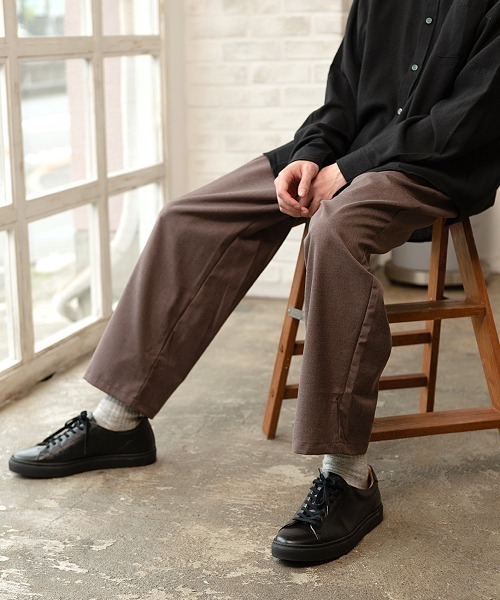 UP START（アップスタート）の「ワイドテーパードパンツ（セットアップ対応）（その他パンツ・メンズ・ブラック/グレイッシュベージュ/カーキ/ベージュ系その他・MEDIUM/LARGE/X-LARGE）」の19枚目の写真