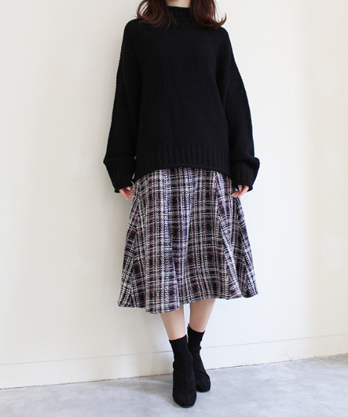 MODE ROBE（モードローブ）の「ローゲージハイネックタートルニット（ニット/セーター・レディース・アイボリー/ブラック/ベージュ・FREE）」の14枚目の写真