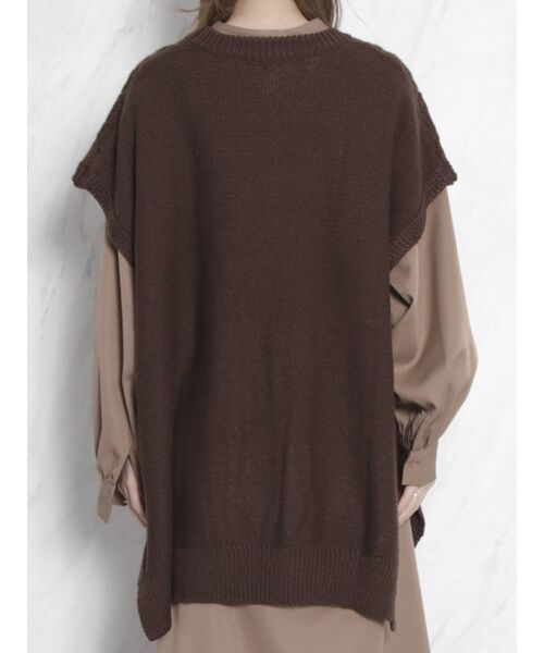 dazzlin（ダズリン）の「ケーブルニットベスト（ベスト・レディース・アイボリー/ブラウン・FREE）」の14枚目の写真