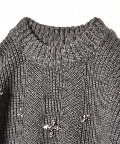 navasana(ナバアサナ)の「ウール畔編みビジュー付ニットP/O/709-NSD-N142-KN108(ニット/セーター・レディース・グレー/ネイビー・FREE)」の14枚目の写真