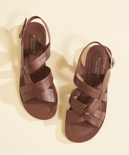 BEAUTY&YOUTH UNITED ARROWS（ビューティーアンドユースユナイテッドアローズ）の「BY∴ クロスカットバックストラップサンダル ◆（サンダル・レディース・ホワイト/ブラック/ブラウン・38/36/37/35h/36h/37h）」の4枚目の写真