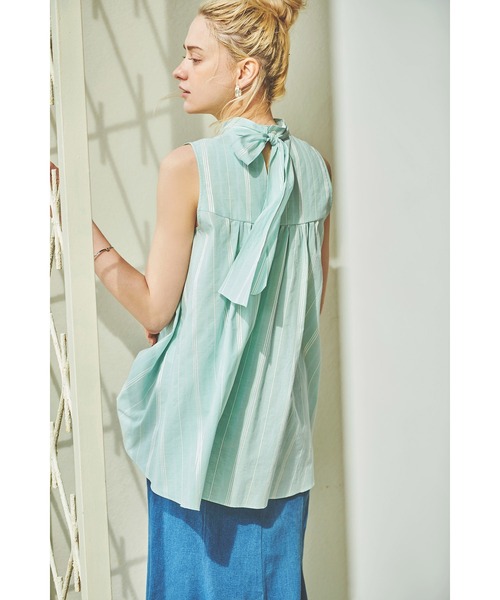 The Virgnia（ザ ヴァージニア）の「【DEVEAUX】ストライプノースリーブブラウス（シャツ/ブラウス・レディース・ラベンダー/ライトグリーン・FREE）」の2枚目の写真