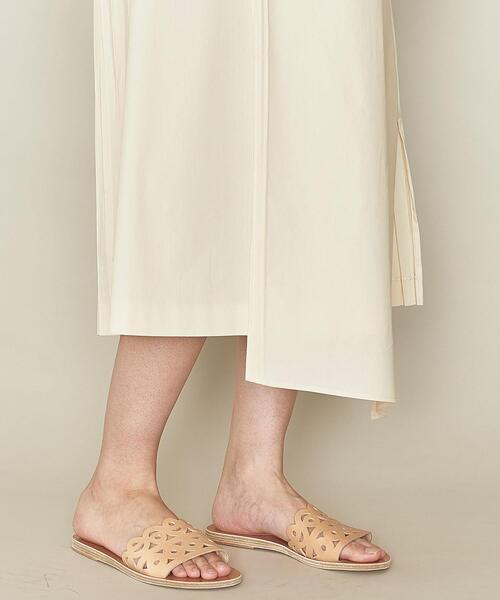 ASTRAET（アストラット）の「＜ASTRAET（アストラット）＞ピンタック バックプリーツ ワンピース†◆（ワンピース・レディース・ブラック/オフホワイト・FREE）」の9枚目の写真