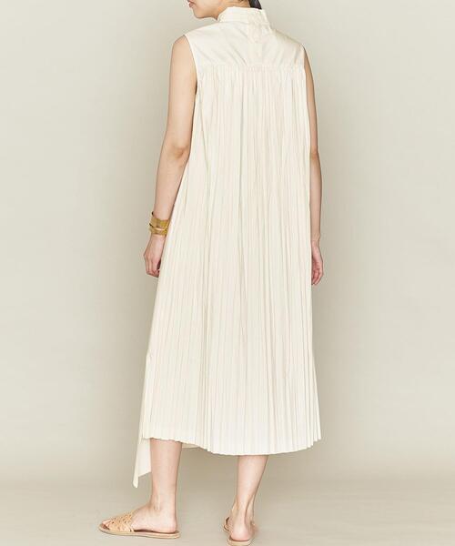 ASTRAET（アストラット）の「＜ASTRAET（アストラット）＞ピンタック バックプリーツ ワンピース†◆（ワンピース・レディース・ブラック/オフホワイト・FREE）」の6枚目の写真