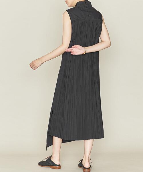 ASTRAET（アストラット）の「＜ASTRAET（アストラット）＞ピンタック バックプリーツ ワンピース†◆（ワンピース・レディース・ブラック/オフホワイト・FREE）」の17枚目の写真