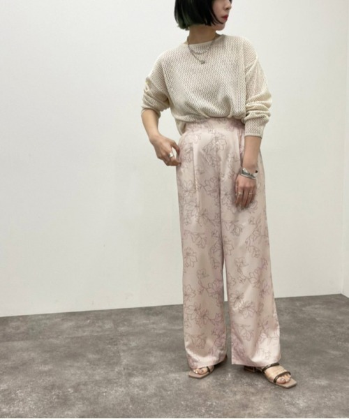apres jour mignon(アプレジュールミニョン)の「線画花柄イージーパンツ 【ZOZOTOWN限定アイテム】(その他パンツ・レディース・アイボリー/モカ/ダークブルー・X-LARGE/フリー)」の7枚目の写真