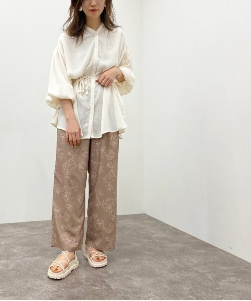apres jour mignon(アプレジュールミニョン)の「線画花柄イージーパンツ 【ZOZOTOWN限定アイテム】(その他パンツ・レディース・アイボリー/モカ/ダークブルー・X-LARGE/フリー)」の16枚目の写真