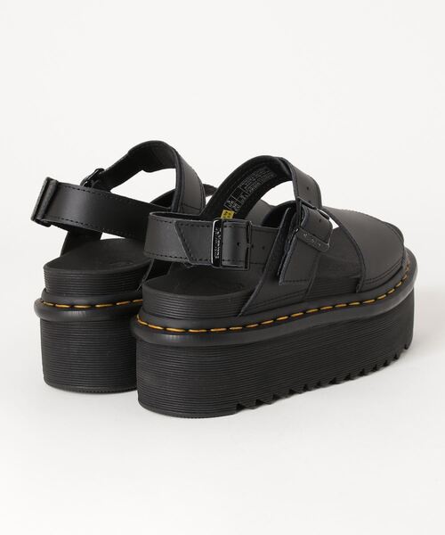 Dr. Martens(ドクターマーチン)の「Dr.Martens/ドクターマーチン VOSS QUAD プラットフォーム(その他シューズ・レディース・ブラック・4/5/3)」の3枚目の写真