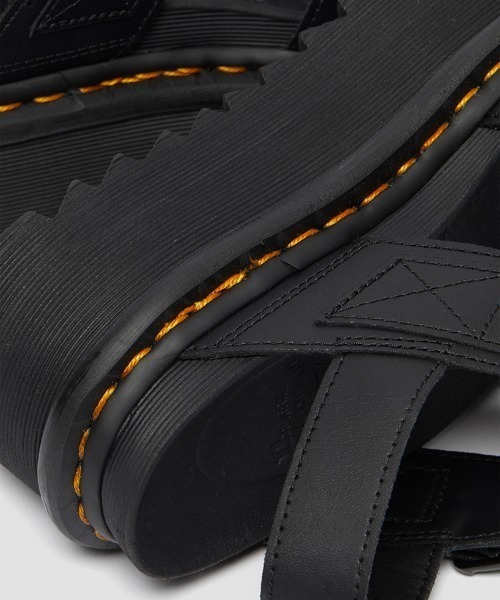 Dr. Martens(ドクターマーチン)の「Dr.Martens/ドクターマーチン VOSS QUAD プラットフォーム(その他シューズ・レディース・ブラック・4/5/3)」の8枚目の写真