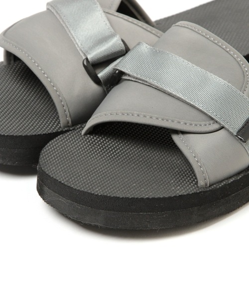 LAKOLE（ラコレ）の「ワンベルトスライドサンダル / 937041（サンダル・メンズ・ブラック/グレー/カーキ/キャメル・MEDIUM/LARGE）」の22枚目の写真