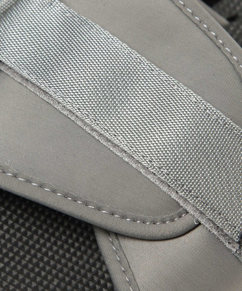 LAKOLE（ラコレ）の「ワンベルトスライドサンダル / 937041（サンダル・メンズ・ブラック/グレー/カーキ/キャメル・MEDIUM/LARGE）」の17枚目の写真