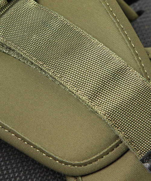 LAKOLE（ラコレ）の「ワンベルトスライドサンダル / 937041（サンダル・メンズ・ブラック/グレー/カーキ/キャメル・MEDIUM/LARGE）」の20枚目の写真