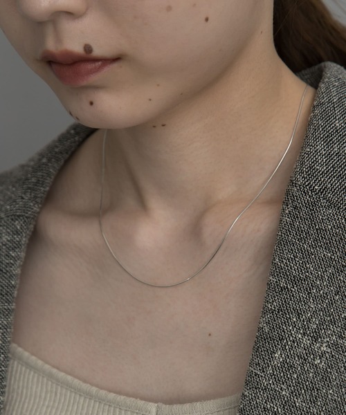 SMELLY（スメリー）の「silver925スネークチェーンネックレス（ネックレス・レディース・ゴールド/シルバー・-）」の4枚目の写真