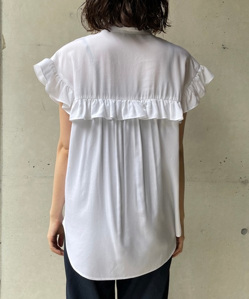 CAPRICIEUX LE'MAGE（カプリシューレマージュ）の「フリルノースリブラウス（シャツ/ブラウス・レディース・ホワイト/ブラック/オレンジ/ブルー/ブラック系その他2・FREE）」の15枚目の写真