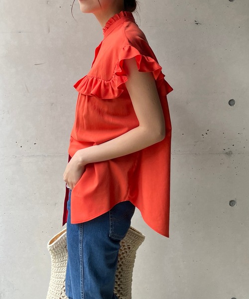 CAPRICIEUX LE'MAGE（カプリシューレマージュ）の「フリルノースリブラウス（シャツ/ブラウス・レディース・ホワイト/ブラック/オレンジ/ブルー/ブラック系その他2・FREE）」の8枚目の写真