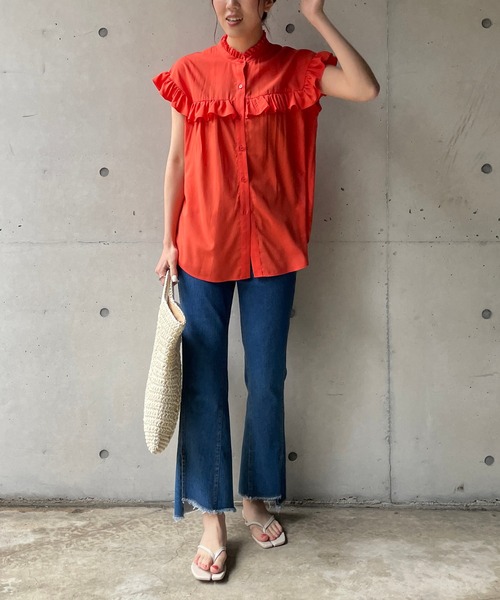 CAPRICIEUX LE'MAGE（カプリシューレマージュ）の「フリルノースリブラウス（シャツ/ブラウス・レディース・ホワイト/ブラック/オレンジ/ブルー/ブラック系その他2・FREE）」の13枚目の写真