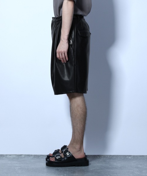 HARE(ハレ)の「シンセティックレザータックショーツ(HARE)(その他パンツ・メンズ・ブラック/オフホワイト・FREE)」の8枚目の写真