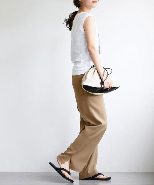 SLOBE IENA(スローブイエナ)の「【Le vernis / ル ベルニ】 コンビワイド巾着バッグ◆(ハンドバッグ・レディース・ブラック・FREE)」の2枚目の写真