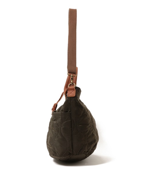 Ray BEAMS(レイビームス)の「toleur × Ray BEAMS / 別注 キルティング トートバッグ(トートバッグ・レディース・ブラック/オリーブ・ONE SIZE)」の10枚目の写真