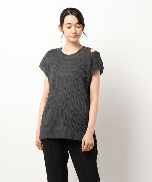 FLEUR DE KALINA（フレールドゥカリーナ）の「【FLEUR DE KALINA/ﾌﾚｰﾙ ﾄﾞｩ ｶﾘｰﾅ】 肩ｽﾘｯﾄﾌﾚﾝﾁｽﾘｰﾌﾞTOPS（ニット/セーター・レディース・ブラック/ベージュ/イエロー・FREE）」の8枚目の写真