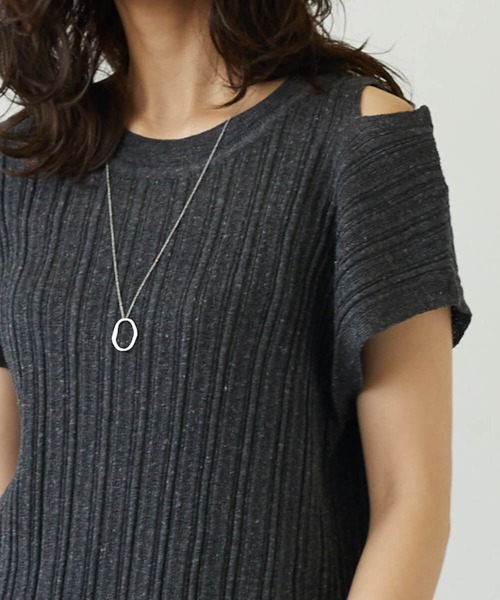 FLEUR DE KALINA（フレールドゥカリーナ）の「【FLEUR DE KALINA/ﾌﾚｰﾙ ﾄﾞｩ ｶﾘｰﾅ】 肩ｽﾘｯﾄﾌﾚﾝﾁｽﾘｰﾌﾞTOPS（ニット/セーター・レディース・ブラック/ベージュ/イエロー・FREE）」の20枚目の写真