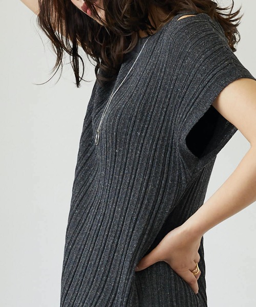 FLEUR DE KALINA（フレールドゥカリーナ）の「【FLEUR DE KALINA/ﾌﾚｰﾙ ﾄﾞｩ ｶﾘｰﾅ】 肩ｽﾘｯﾄﾌﾚﾝﾁｽﾘｰﾌﾞTOPS（ニット/セーター・レディース・ブラック/ベージュ/イエロー・FREE）」の19枚目の写真