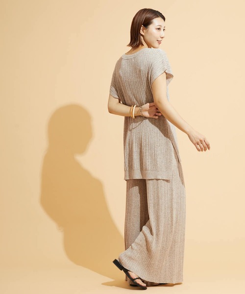 FLEUR DE KALINA（フレールドゥカリーナ）の「【FLEUR DE KALINA/ﾌﾚｰﾙ ﾄﾞｩ ｶﾘｰﾅ】 肩ｽﾘｯﾄﾌﾚﾝﾁｽﾘｰﾌﾞTOPS（ニット/セーター・レディース・ブラック/ベージュ/イエロー・FREE）」の16枚目の写真