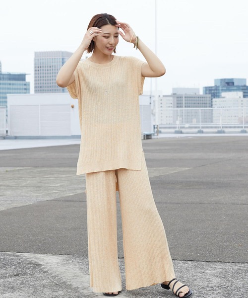 FLEUR DE KALINA（フレールドゥカリーナ）の「【FLEUR DE KALINA/ﾌﾚｰﾙ ﾄﾞｩ ｶﾘｰﾅ】 肩ｽﾘｯﾄﾌﾚﾝﾁｽﾘｰﾌﾞTOPS（ニット/セーター・レディース・ブラック/ベージュ/イエロー・FREE）」の13枚目の写真